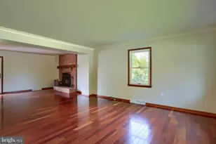 341 Dogwood Dr, Hershey, PA 17033 - Photo 4