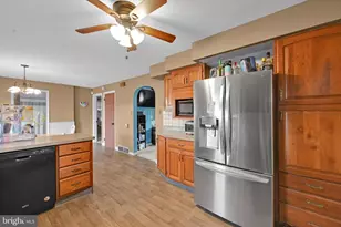 7211 Jefferson St, Harrisburg, PA 17111 - Photo 16