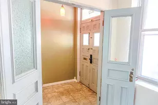 1622 Green St, Harrisburg, PA 17102 - Photo 2