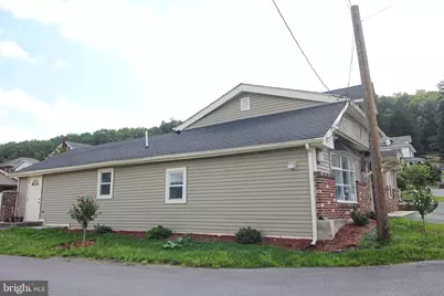 419 Chestnut Street, Lykens, PA 17048 - Photo 2