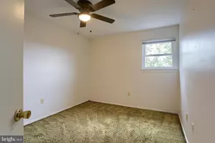 2519 Barkley Ln, Harrisburg, PA 17104 - Photo 16