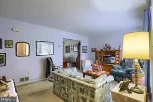 2024 Mill Plain Ct, Harrisburg, PA 17110 - Photo 6