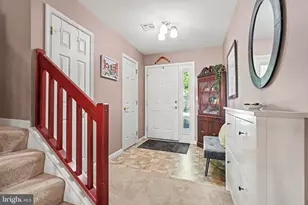 131 Cardinal Ln, Hummelstown, PA 17036 - Photo 2
