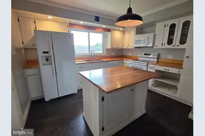 2433 Garrison Avenue, Harrisburg, PA 17110 - Photo 18
