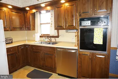 6304 Chelton Avenue, Harrisburg, PA 17112 - Photo 10