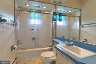 67 W Granada Ave, Hershey, PA 17033 - Photo 20