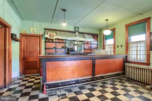 512 E Market St, Williamstown, PA 17098 - Photo 18