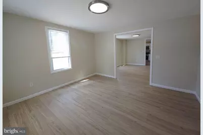 247 Frank S Brown, Steelton, PA 17113 - Photo 4