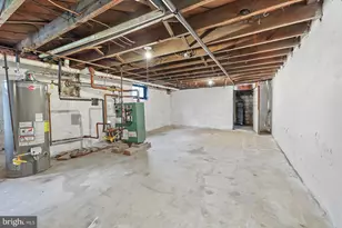 3204 N 6th St, Harrisburg, PA 17110 - Photo 30