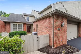 84 Cambridge Dr, Hershey, PA 17033 - Photo 1