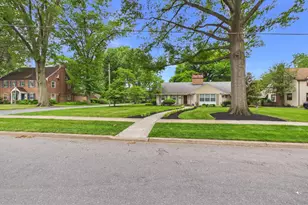 2932 Green St, Harrisburg, PA 17110 - Photo 2