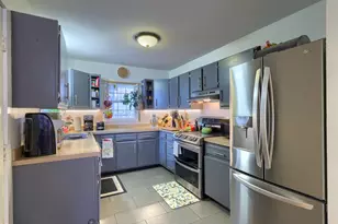 909 Capital St, Harrisburg, PA 17102 - Photo 10