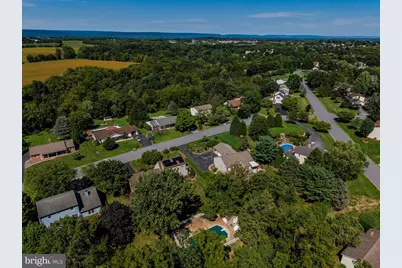 8 W Christopher Court, Hummelstown, PA 17036 - Photo 46