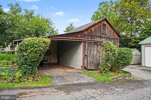 295 Moore St, Millersburg, PA 17061 - Photo 24