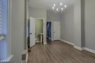 1013 N 2nd St, Harrisburg, PA 17102 - Photo 12