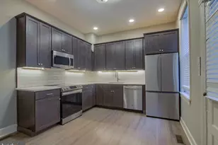 1013 N 2nd St, Harrisburg, PA 17102 - Photo 14