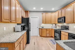 2197 Bordeaux Court, Harrisburg, PA 17112 - Photo 20