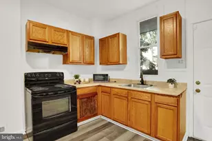 30 S 16th St, Harrisburg, PA 17104 - Photo 12