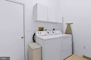 2833 Oakwood Dr, Harrisburg, PA 17110 - Photo 24