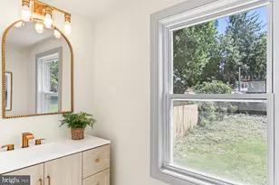 20 W Water St, Middletown, PA 17057 - Photo 22