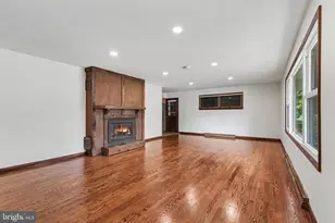604 Hillcrest Rd, Hershey, PA 17033 - Photo 2