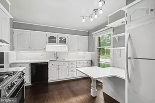 465 W Caracas Ave, Hershey, PA 17033 - Photo 10