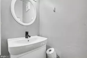 465 W Caracas Ave, Hershey, PA 17033 - Photo 20