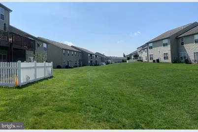 275 Thrush Drive, Hummelstown, PA 17036 - Photo 18