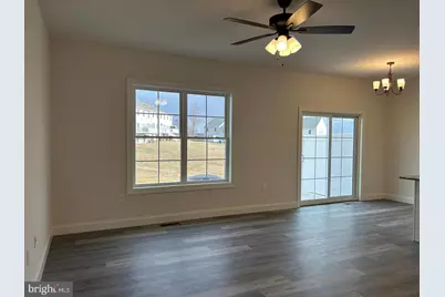 137 Magnolia Drive, Middletown, PA 17057 - Photo 4