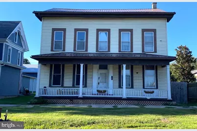 119 E Market Street, Berrysburg, PA 17005 - Photo 1