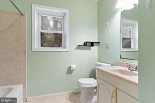 470 Willow St, Highspire, PA 17034 - Photo 16