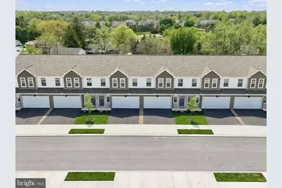 7847 Oak Brook Drive, Harrisburg, PA 17112 - Photo 2