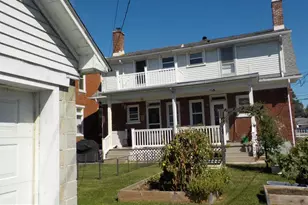 174 E Emaus St, Middletown, PA 17057 - Photo 2