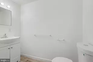 1716 N 6th St, Harrisburg, PA 17102 - Photo 26