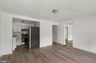 1716 N 6th St, Harrisburg, PA 17102 - Photo 6