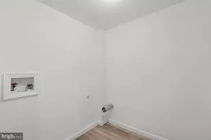 1716 N 6th St, Harrisburg, PA 17102 - Photo 24