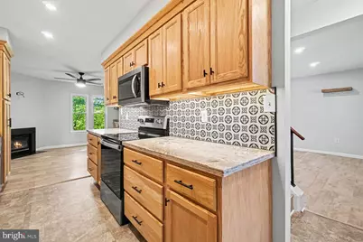 [Address not provided], Harrisburg, PA 17110 - Photo 4