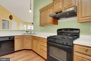 6295 S Highlands Cir, Harrisburg, PA 17111 - Photo 12
