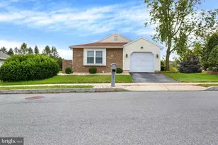6295 S Highlands Cir, Harrisburg, PA 17111 - Photo 1