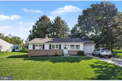 1141 Fairmont Drive, Harrisburg, PA 17112 - Photo 2