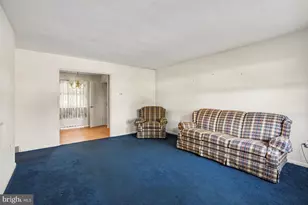 1141 Fairmont Dr, Harrisburg, PA 17112 - Photo 6