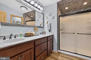 156 Teaberry Ln, Tower City, PA 17980 - Photo 16