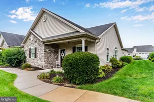 6937 Derrick Dr, Harrisburg, PA 17112 - Photo 2