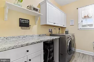 6937 Derrick Dr, Harrisburg, PA 17112 - Photo 24