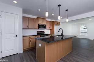 1031 Addie Ln, Harrisburg, PA 17112 - Photo 6