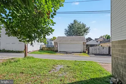 235 W 2nd Street, Hummelstown, PA 17036 - Photo 26