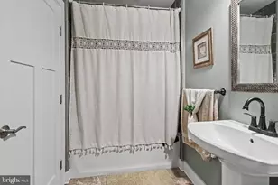 7317 Devonshire Heights Rd, Harrisburg, PA 17111 - Photo 22