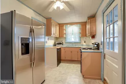 1223 N 14th Street, Harrisburg, PA 17103 - Photo 8