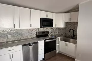14 Nelson Mobile Manor, Middletown, PA 17057 - Photo 6