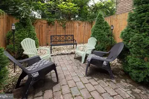 1325 Green St, Harrisburg, PA 17102 - Photo 16
